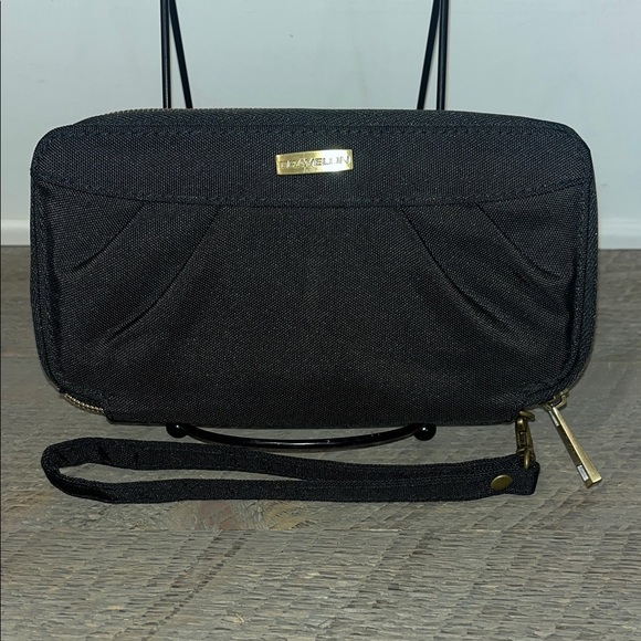 Travelon Handbags - Travelon Black Wallet Wristlet Safe ID RFID Blocking Full Zip Around Closure